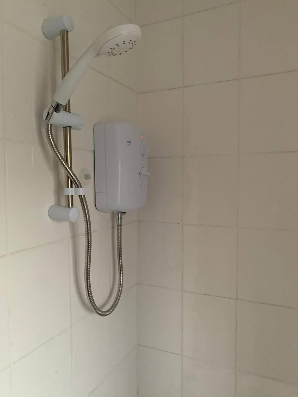 Apartment The By St Andrew Stadium, Breakfast & Free Parking